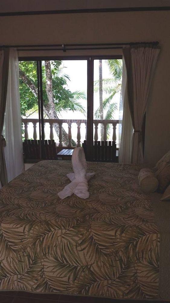 Delfin Beach Front Resort 에스테리요스 외부 사진